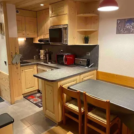 Aux Coches Skis Aux Pieds * لا بلاني