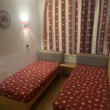 Aux Coches Skis Aux Pieds شقة لا بلاني