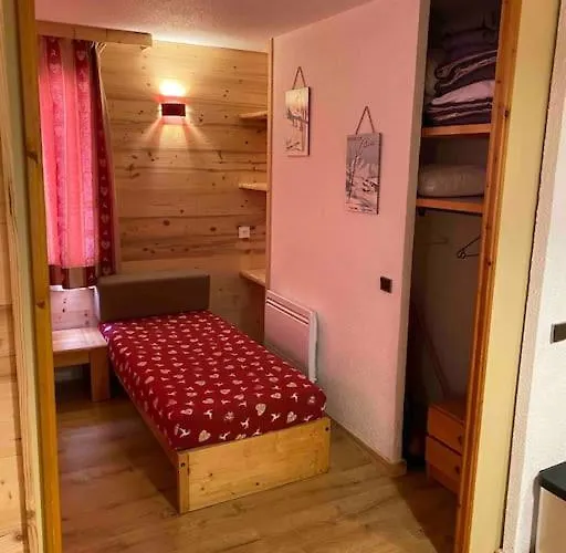 Aux Coches Skis Aux Pieds Apartment La Plagne